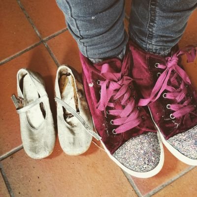WhatQueenieDid's profile picture. Onwards and upwards! Views all my own.