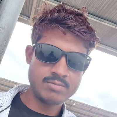 Gaurav80935033's profile picture. जिन्दगी की राहों में मुस्कराते रहो हमेशा,
उदास दिलों को हमदर्द तो मिलते हैं, हमसफ़र नहीं