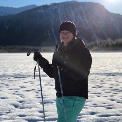 GeminiiWanderer's profile picture. Just a girl who enjoys the world, books, good food, & adult beverages!