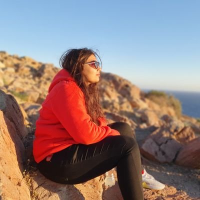 NiraliKhandelw2's profile picture. 