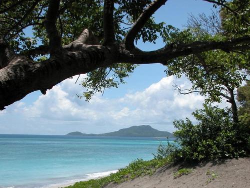 Mayotte is a splendid island in Indian ocean under French Governance. http://t.co/R0Wj0tm7tk provides complete info on the isle of Mayotte.