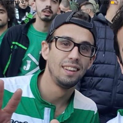 jl19902's profile picture. 