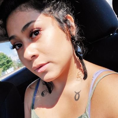 RiaSoledad's profile picture. ☕