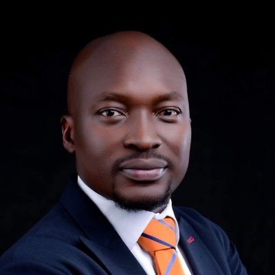 Medical Doctor, Health Financing expert, tennis and wine lover! CEO Hermes Consulting
