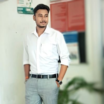 dkshanyu's profile picture. #Startupenthusiast #Aspiringfilmmaker 
CEO & Founder - @travelschoolindia @Sponsorbit @NationalSolutionHub