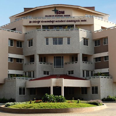 SDM College of Ayurveda at Hassan is a Ayurveda learning and healing facility catering to student inquisition since 1992.