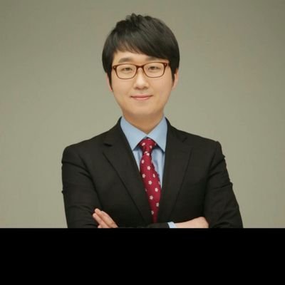 금천구에서  시은영어 강사
트랜스젠더와성매매
각종채팅싸이트에서 조건녀와의만남
이런게 선생이라고,,,
배움을받는 학생들이 불쌍하다
김시훈
연락처:010 4419 1506