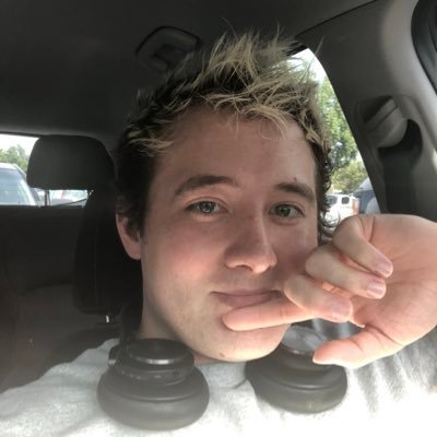 DogGrommit's profile picture. Uhh... I'm Chris. Nice t'meet you.