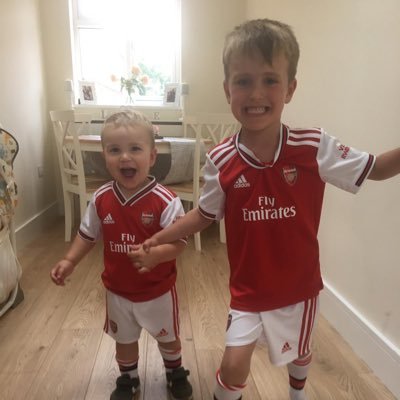 StokleyGareth's profile picture. 