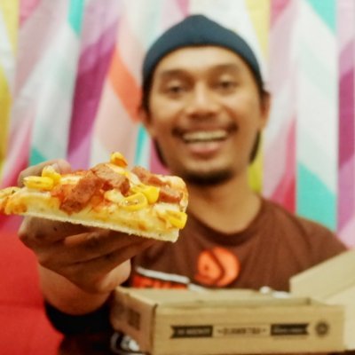 Suka Ngamukan-Penjelajah Warung Kopi-Photographer-Espresso Hunter-Aremania-Tottenham Hotspur Fans-Co founder Bloggercrony
IG : @sattoraji
🇮🇩🇦🇷