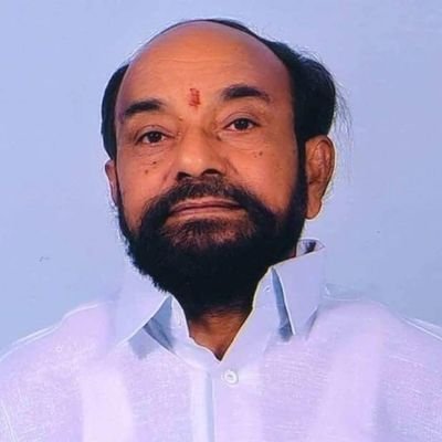 త్వరలోనే బహుజన పార్టీ ఏర్పాటు చేస్తాం. అతడొక విప్లవ కెరటం... ఎగసిపడే అగ్నిజ్వాల...
ఉద్యమాల తుఫాన్...
అంతే కాదు పీడిత కులాల పక్షాన గర్జించే సింహం,
అతి భయంకరుడు