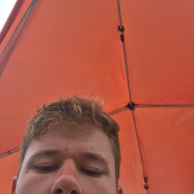 nothisisanton98's profile picture.