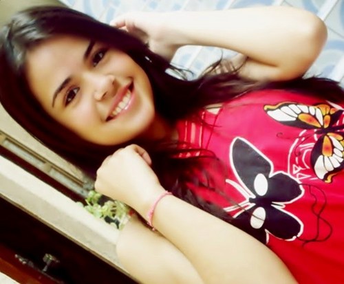 Quem me vê, me vê sorrindo, e vai ser sempre assim!