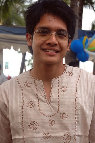 mohammadelbarad's profile picture. i come from egypt. i am man business online and internet marketing. please follow me!!!!