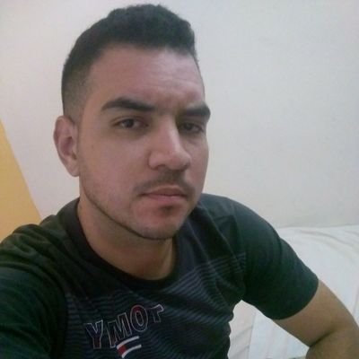 juli0916's profile picture. 