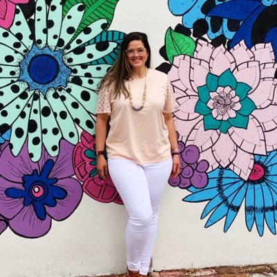 🗝Fabulous KEEP Collective Designer 🗝SLP Superhero 🗝#ToddlerMama 🗝 ... and a little bit sassy. Come on over and join the fun!