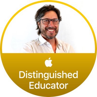 Visual Art Teacher | Digital Learning Coach | Apple Teacher | Apple Distinguished Educator Class 2019. #AppleTeacher. #BookCreator Ambassador.