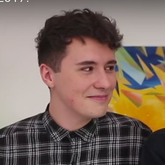 probabIyizzy's profile picture. the cherry fic ruined my life.