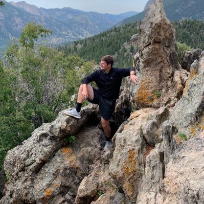 schilz17's profile picture. Professional Amateur