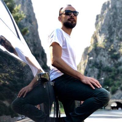 hmdtrk's profile picture. Bize her sevdadan geriye kalan, sadece GALATASARAY 🦁 D.P.Ü Mühendislik ⚙️ KÜTAHYA / GS 💛❤ / Bicycle 🚴‍♂️ Fitness💪 Taeboo👊 / 🇹🇷