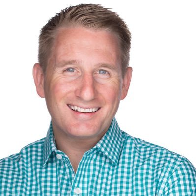 Noah’s Dad 👶🏻 Entrepreneur, & Founder of @FYNcreative, focused heavily video, campaigns & trainings. Instructor👨🏫 @gwbusiness. Founder of @nichemovement