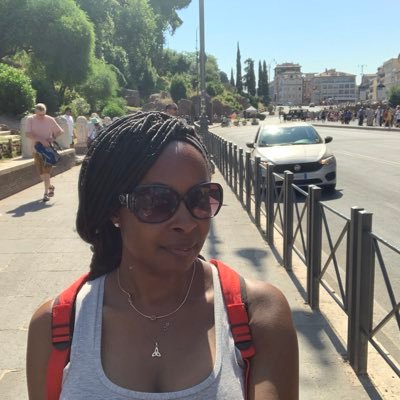 AndreaNarbot's profile picture. Hey y’all hey!