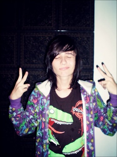 sxeNobodyLists's profile picture. 