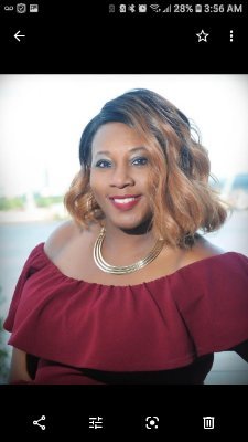 KimberlyRossHo1's profile picture. Author, Speaker, Designer, Stylist