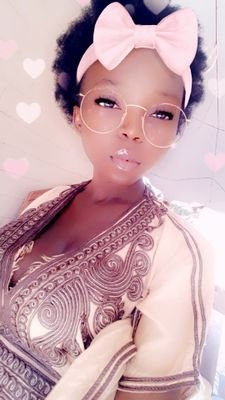 Queen88494904's profile picture. Toujours heureuse 💋