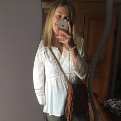 D0orothee's profile picture. 