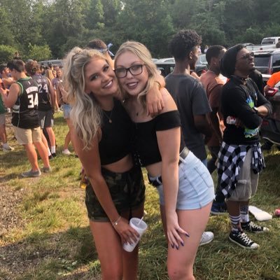 Bailey99Hill's profile picture. ▪️why go through life lying to people▪️WHS '17▪️#GoBlue〽️ ▪️sc: hill_bailey