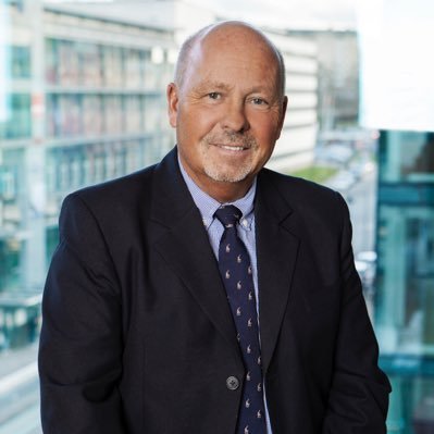 DennisScherman's profile picture. Glad, sällskaplig, lite lat, tycker om sol och bad.