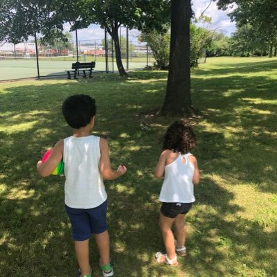 Rym64011135's profile picture. Mother of three