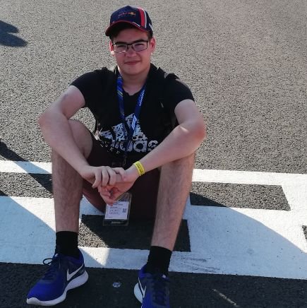 PLorant21's profile picture. Red Bull Racing • Fulham | Fradi 💚🦅