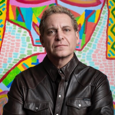 Sculptor. Technology Entrepreneur. Father. Making the world a better place.