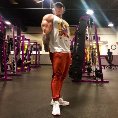 Undisputed Champion, Bodybuilding Coach & Personal Trainer 👑 I Am The King Of Mutation.