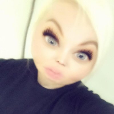 MissHolloway09's profile picture. 29. 👫🏼. 👨‍👩‍👧. 🏡. 🖨.