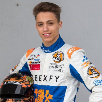 Piloto español. Subcampeón F4 España en 2019. Diabetes tipo 1 desde 2015. Se vale soñar aún con diabetes.