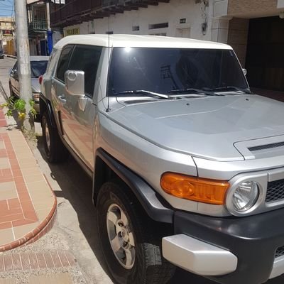 ChiquiGmez3's profile picture. 