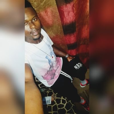 MbaGontran's profile picture. Déclarant armateur très apprécié 100%™®