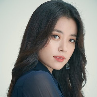 働いたこともなく、世間の厳しさも知らず親の💰で海外をほっつき歩いてたある日、ニューメキシコ州で👽と交信しました🥳それ以降はサイキック路線で生きてます👻
🌞♊️🌛♎️日柱偏印&絶🤗