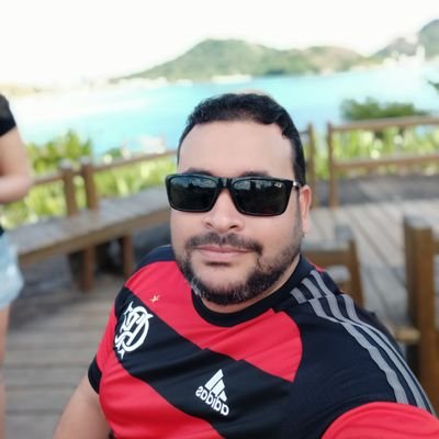 Flamengo, Moto e Cerveja. Algoritmo da direita. Não uso DM no tt.