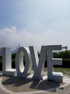 I LOVE JAPAN♥️ 韓国映画も大好きでした。 2004年より 2016年まで毎年釜山国際映画祭に行っていました。（過去形になった2017年10月w） 以後、Twitter懸賞の沼へ(結構当たるw)。RT多目、お許しくださいね。