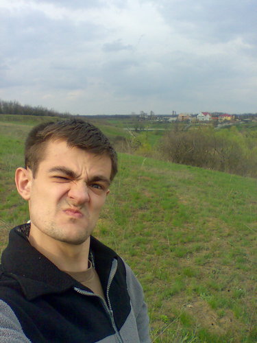 neoncomp's profile picture. Занимаюсь SEO, люблю вело триал, авто, страйкбол. Ищу друзей в твиттере, Донецк!