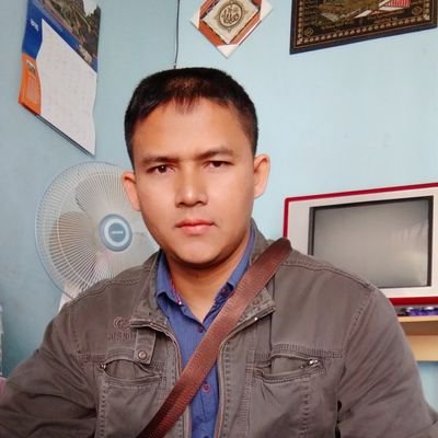 Simply Do my Best,Graphic Design Lover,,shreding guitar Aholic,,Family Lover all To my FAMILY...BERRYL EAGAN AND MY BELOVED WIFE.TITAH@##😁