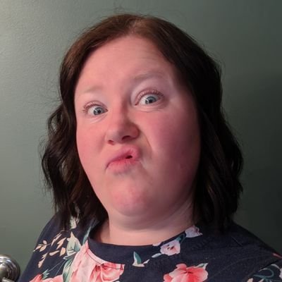 fivepenniesmama's profile picture. 
