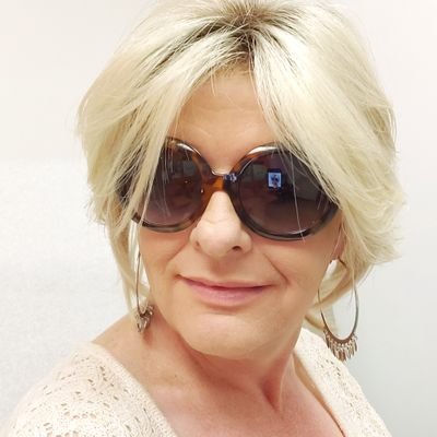 LuvAshleymoore's profile picture. 