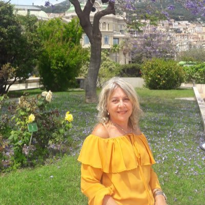 lilianapanza53's profile picture. Contador Público Colegiado