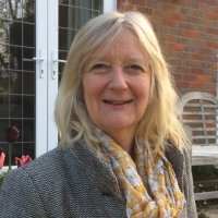 Davina Kirby (@inthechilterns) 's Twitter Profile