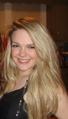 HollieLogsdon's profile picture. I'm an unusual hybrid of Britney Spears and Barbara Walters...hard-hitting interviews in gold bathing suits are my specialty.